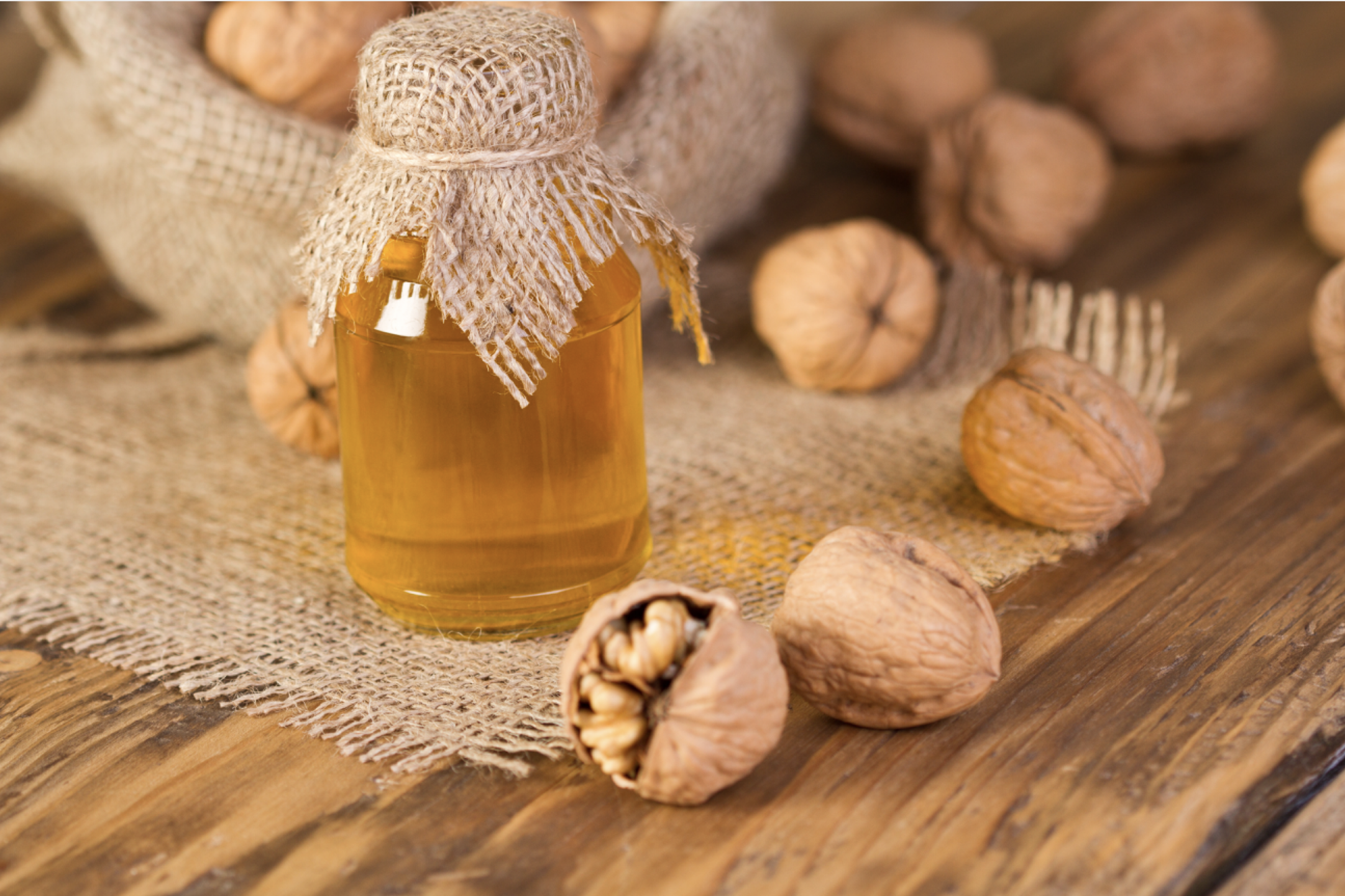 Walnut Oil (Organic Cold Pressed, Himalayan)